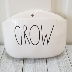 Rae Dunn Grow and Flowers Planters
